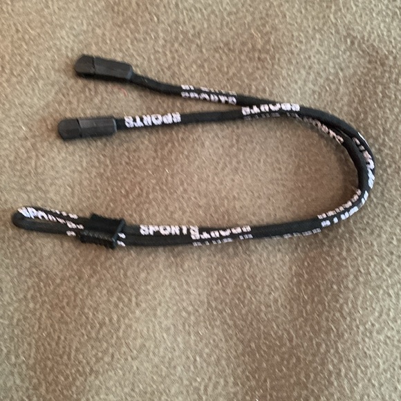 NWOT Nitrogen Polarized black sunglasses with strap. - Picture 5 of 5